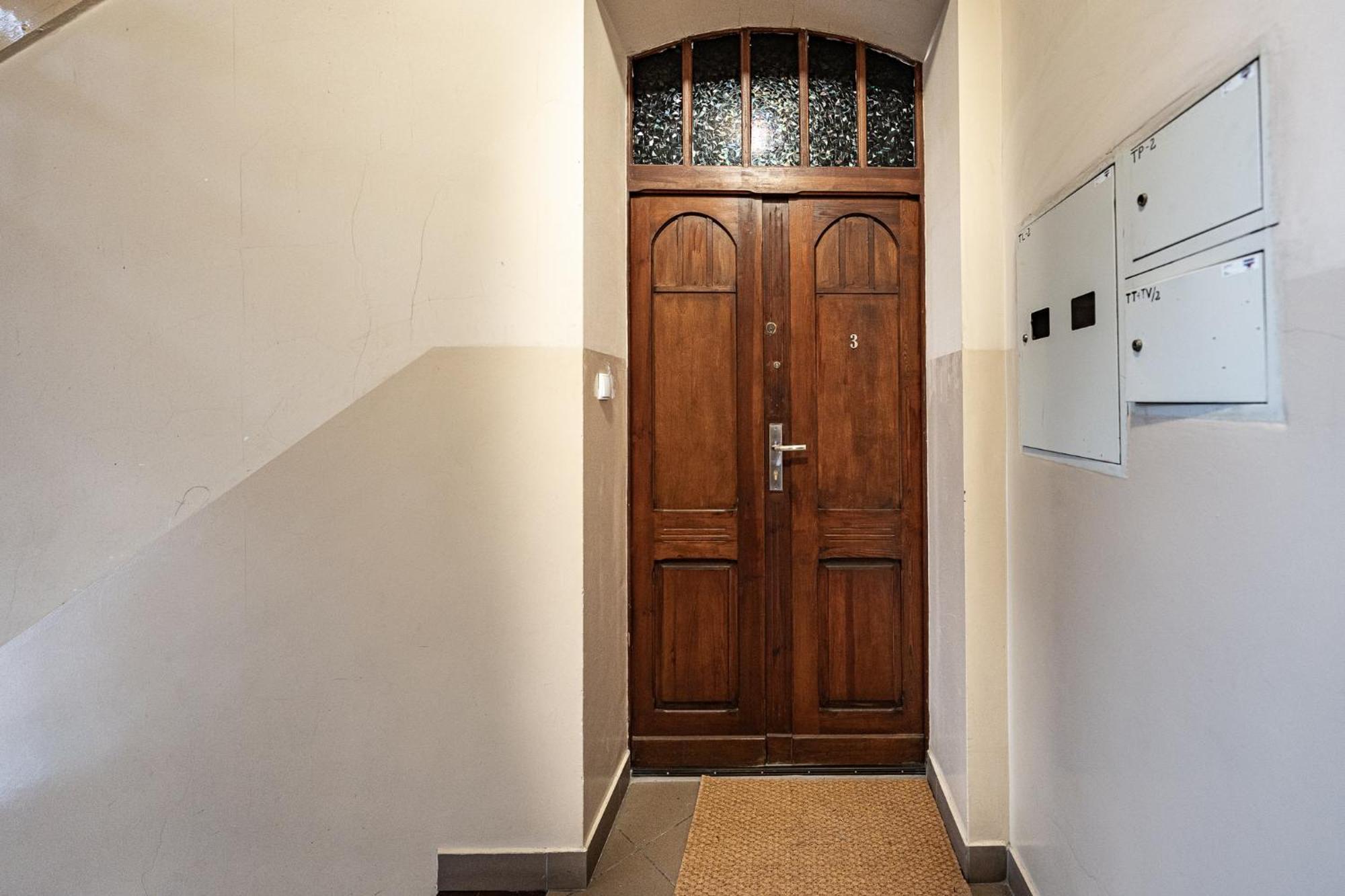 Apartamenty Tespis - Historic House Next To The Cathedral In The City Centre Katowice Exterior foto